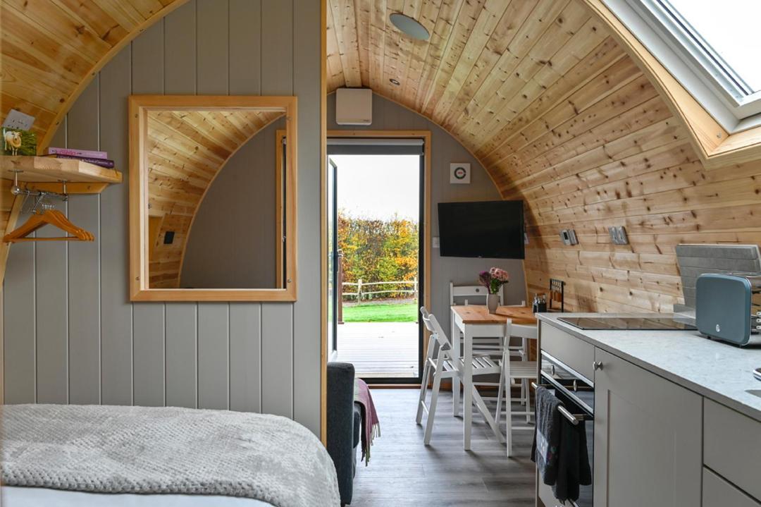 Little Quarry Glamping Bed And Breakfast Tonbridge Exterior foto